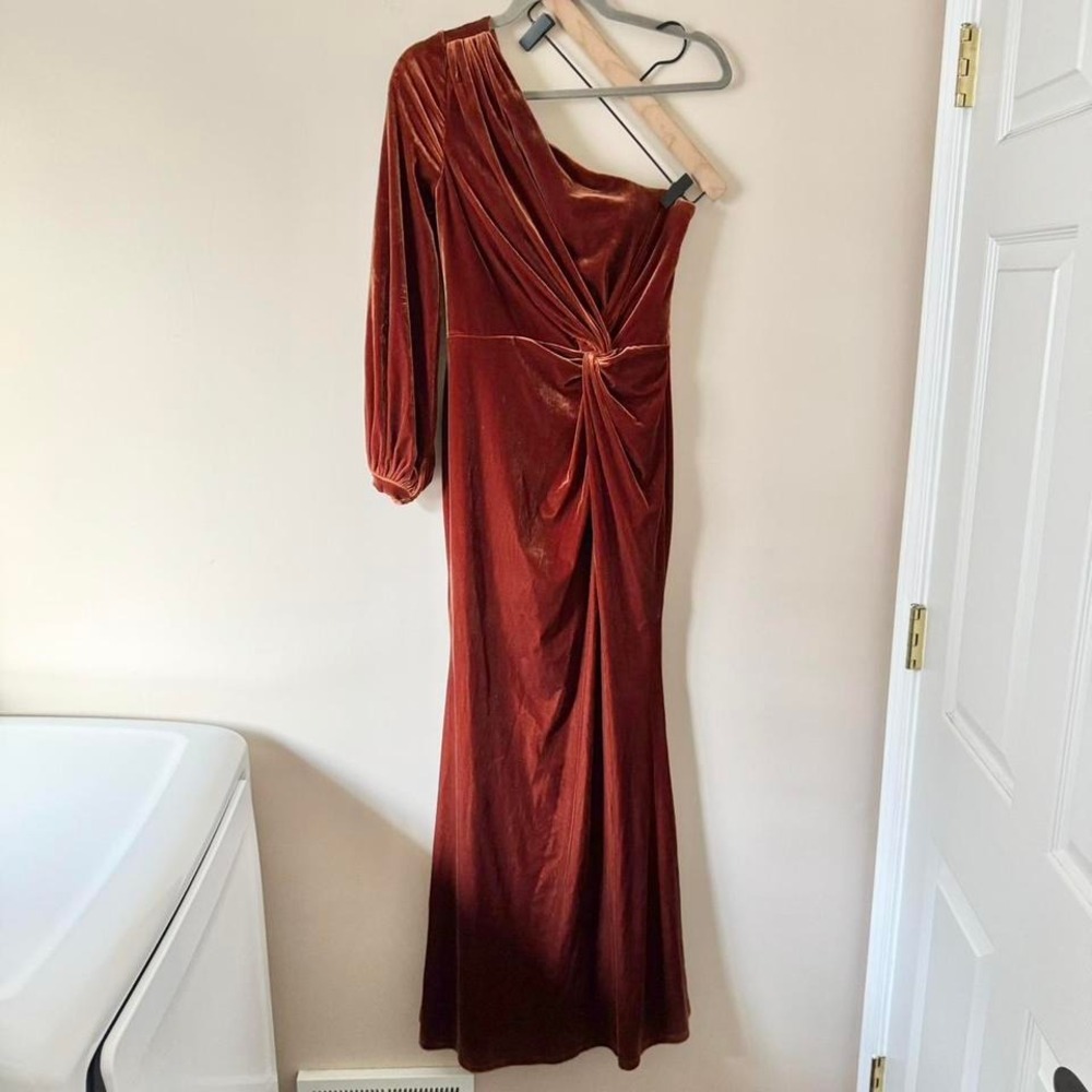 Revelry Orange Velvet One Shoulder Dress Bachelorette Wedding Size 6 Maxi Formal - Picture 3 of 8